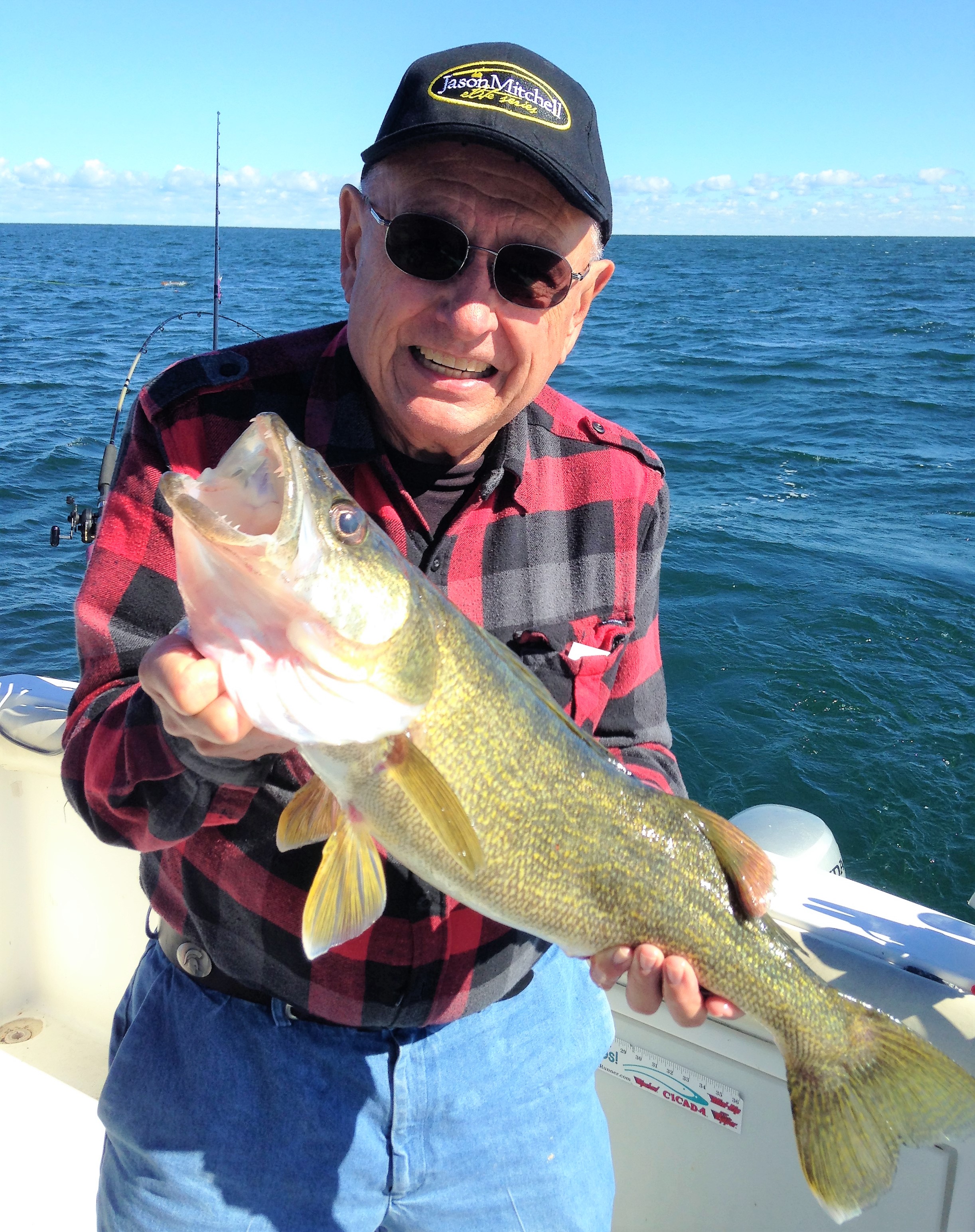 Lake Erie Fishing Adventure includes Thunder of Niagara Falls USA