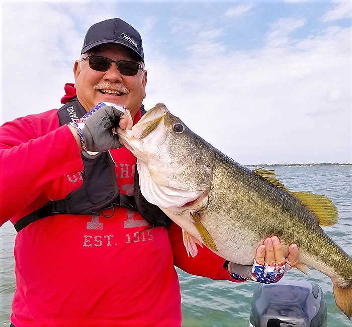 Trophy 14-2 Bass makes Florida Hall of Fame in 8th Angler Recognition Season